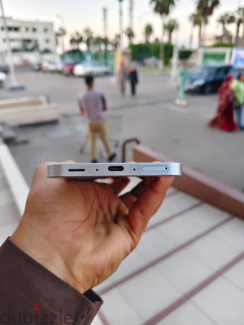 Samsung A56 4