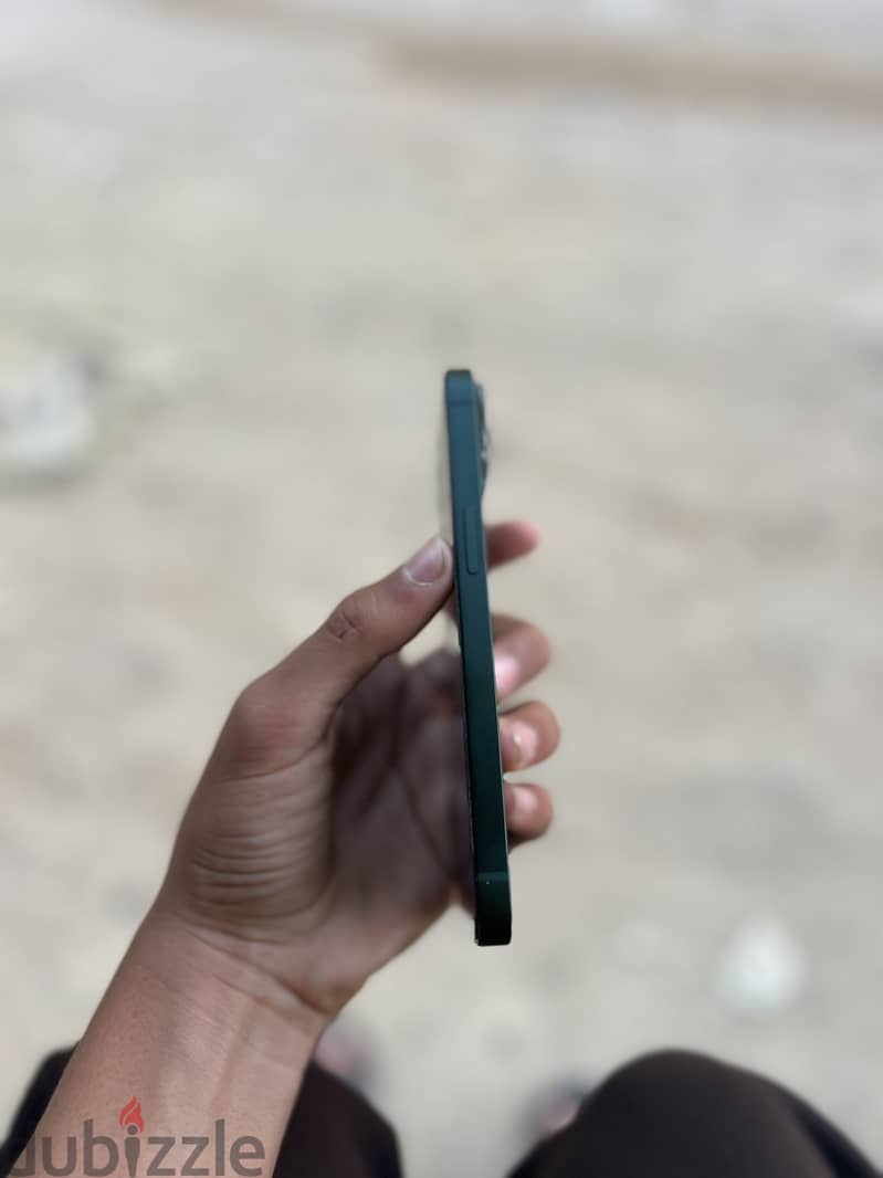 Apple - iPhone 13 4