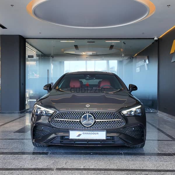 Mercedes-Benz CLE 300السعر بالمقدم -  كامله بمحاور- استلام فوري --