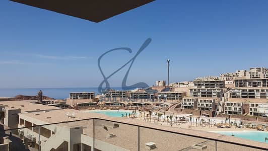 شاليه 3 غرف للبيع في il Mont galal المونت جلاله العين السخنه استلام فوري ڤيو بحر ولاجون
