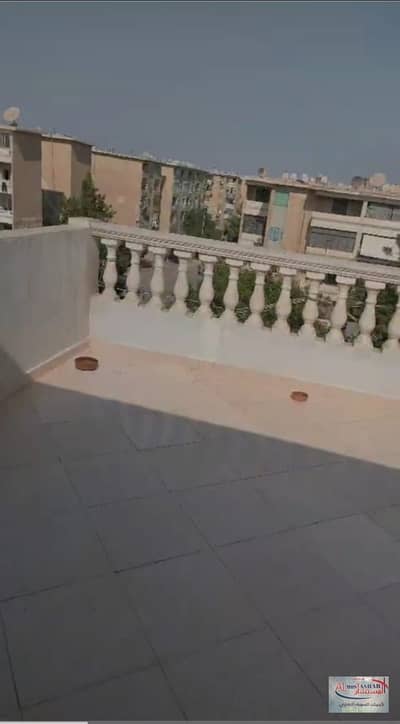 Roof apartment for rent in the Third District – Sheikh Zayed- Location: The Third District with an area of 150 square meters