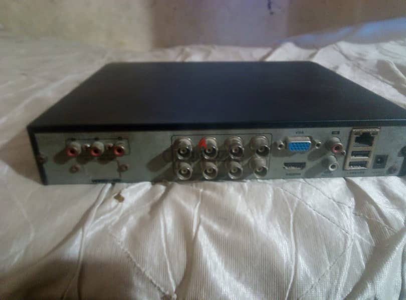 HIK Vision DVR 1