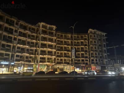 شقة عائلية 153 متر بثلاث غرف نوم وثلاث حمامات في Orouba Skyline