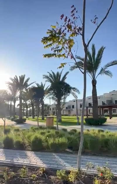 فيلا مميزة علي لاند سكيب للبيع في بالم هيلز اسكندرية