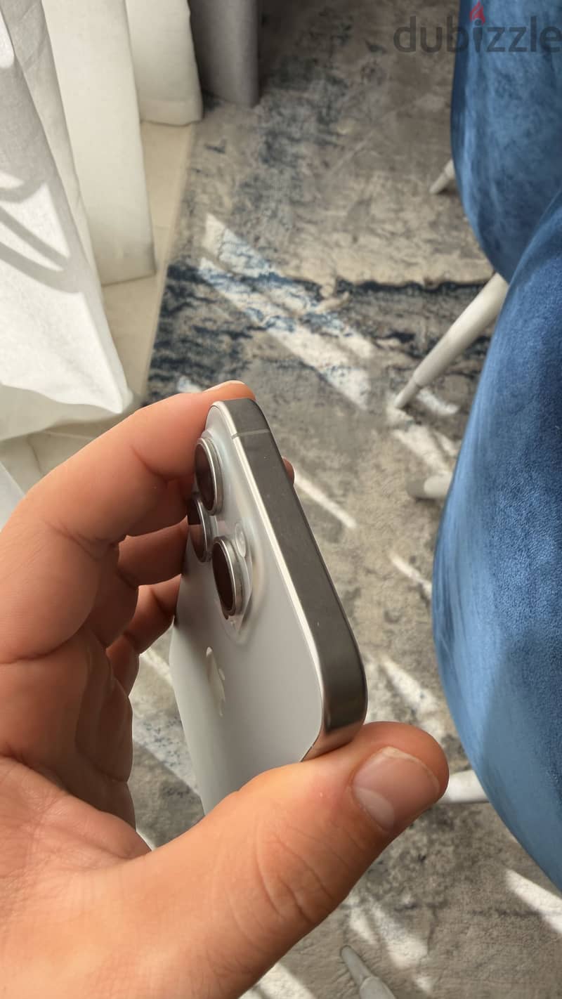 Apple - iPhone 15 Pro 2