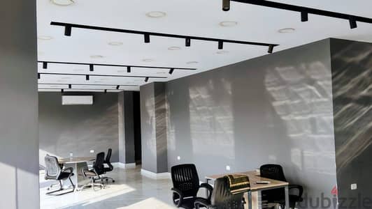 Showroom for rent