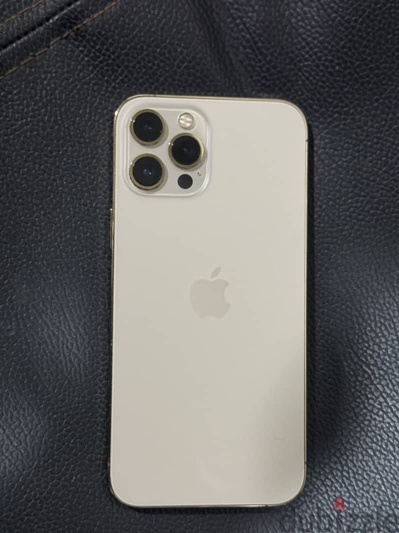 Apple - iPhone 12 4
