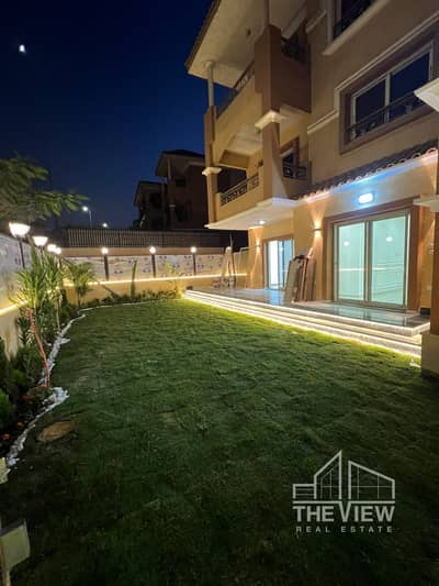 شقه مميزه للبيع ارضي بجاردن في كمبوند الخمايل Khamayel Compound   الشيخ زايد مرحله تانيه الهضبة  مساحة الشقه 145 متر + حديقه خاصه 100 متر
