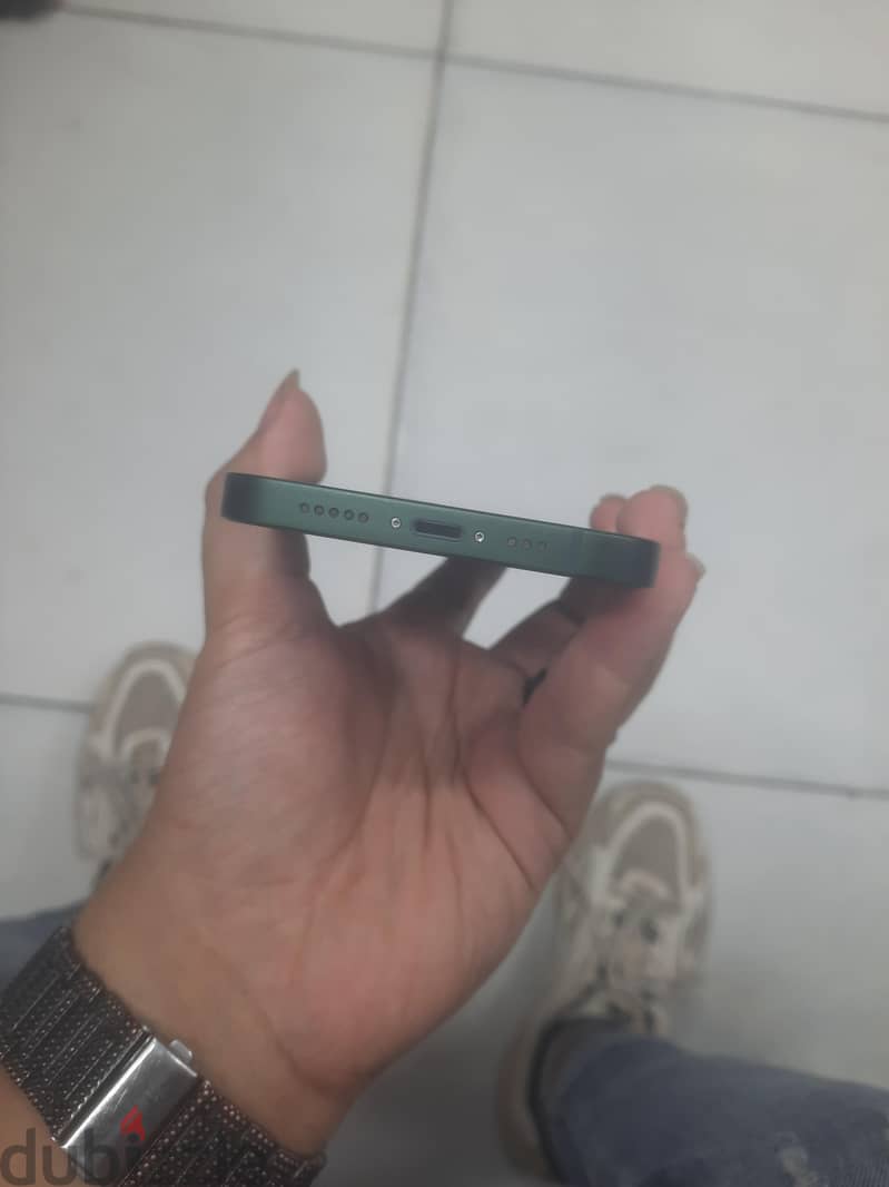 iPhone 13 1