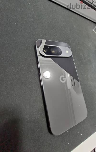 Google Pixel 9 معاه العلبه والكابل الاصلي