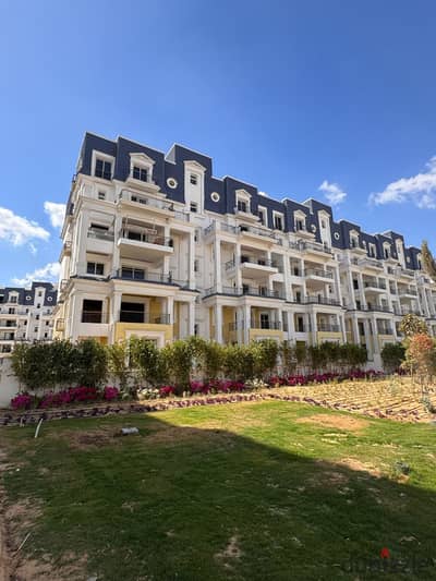 Apartment for Sale in Mountain View iCity October, Near Major Roads and Mall of Arabia. 155 sqm, 3 Bedrooms, Prime Location, No Overprice.