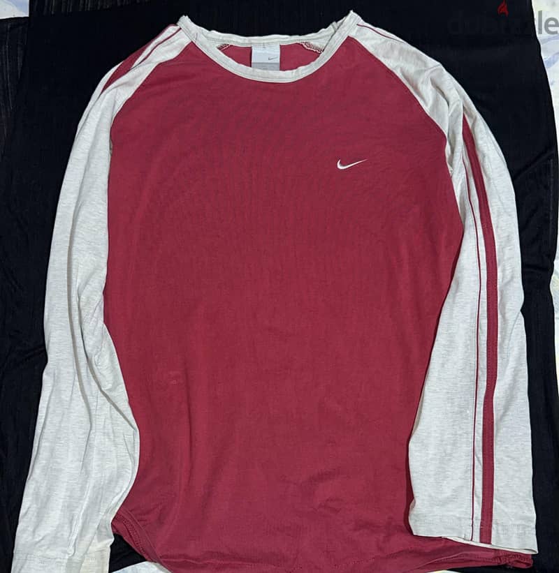 (Nike 2