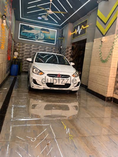 Hyundai Accent 2015