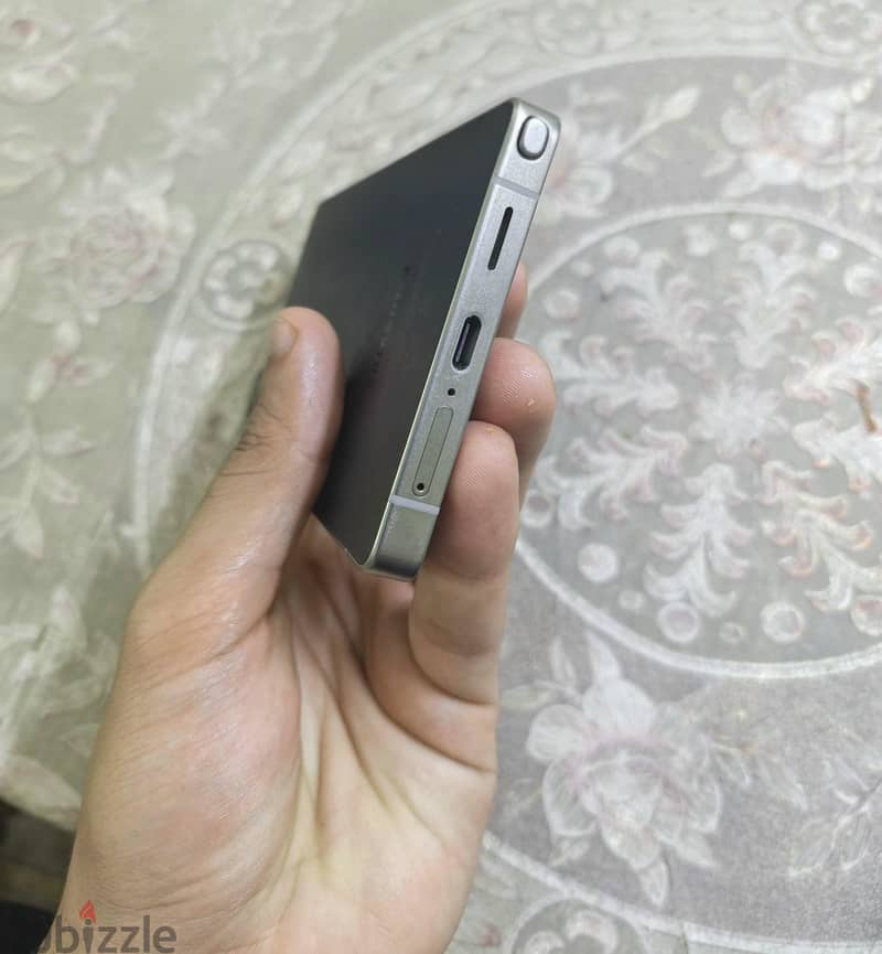 Samsung S25 Ultra 4