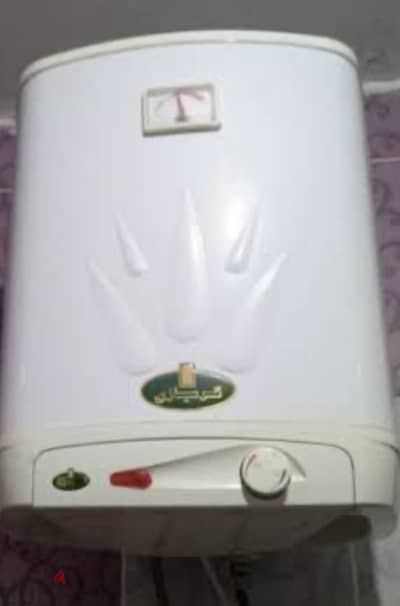 سخان كريازي ٤٥ لتر حالته جيده جداً