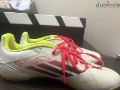 Football shoes adidas f50 original - 43 1/3 - جزمه كورة اديداس اصليه