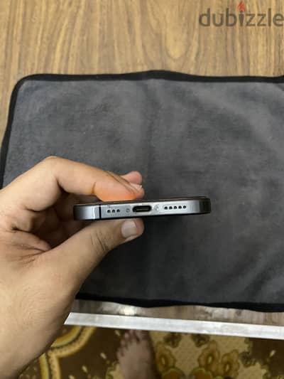 آبل - آيفون 17