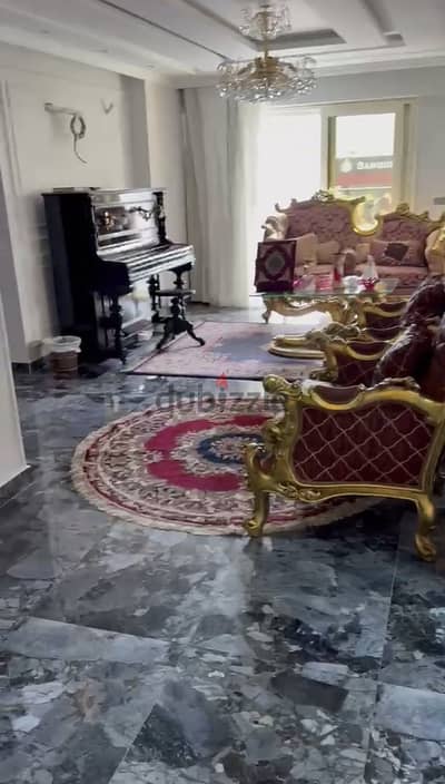 شقة للبيع امام مديرية أمن بورسعيد