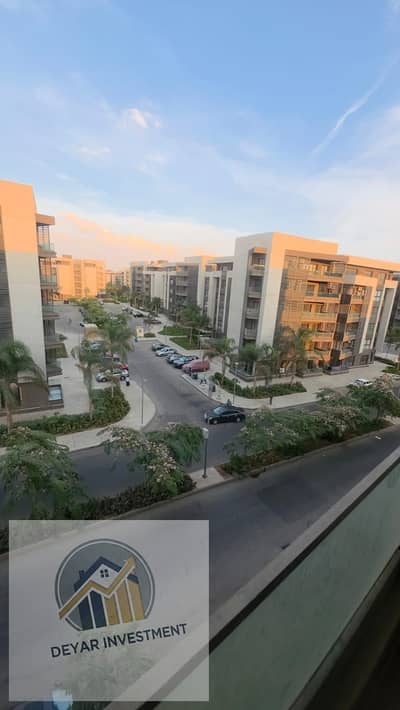 Prime 100 sqm Apartment for Rent in B15 Madinaty - High Distinction - Main Street View