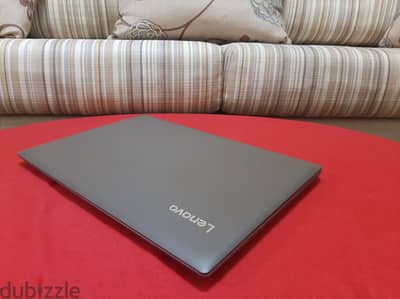 لسة جديد  الجيل التاسع لاب توب LENOVO هارد 1000 جيجا رامات 4 جيجا