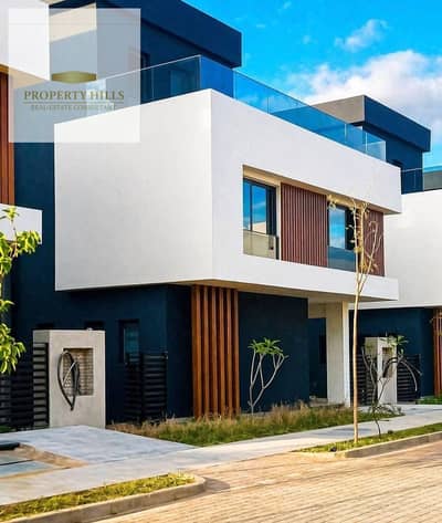 Standalone villa, ready for immediate handover, in Sun Capital compound.