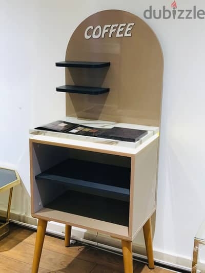 كوفي كورنر مودرن (Coffee Station) بقرصة رخامي وأرجل زان  للتصفية