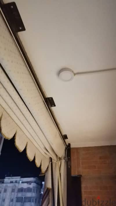 تندة بلكونة او محل