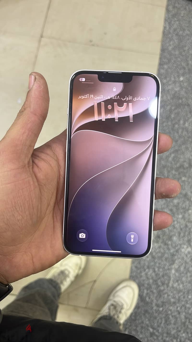 Apple - iPhone 13 2