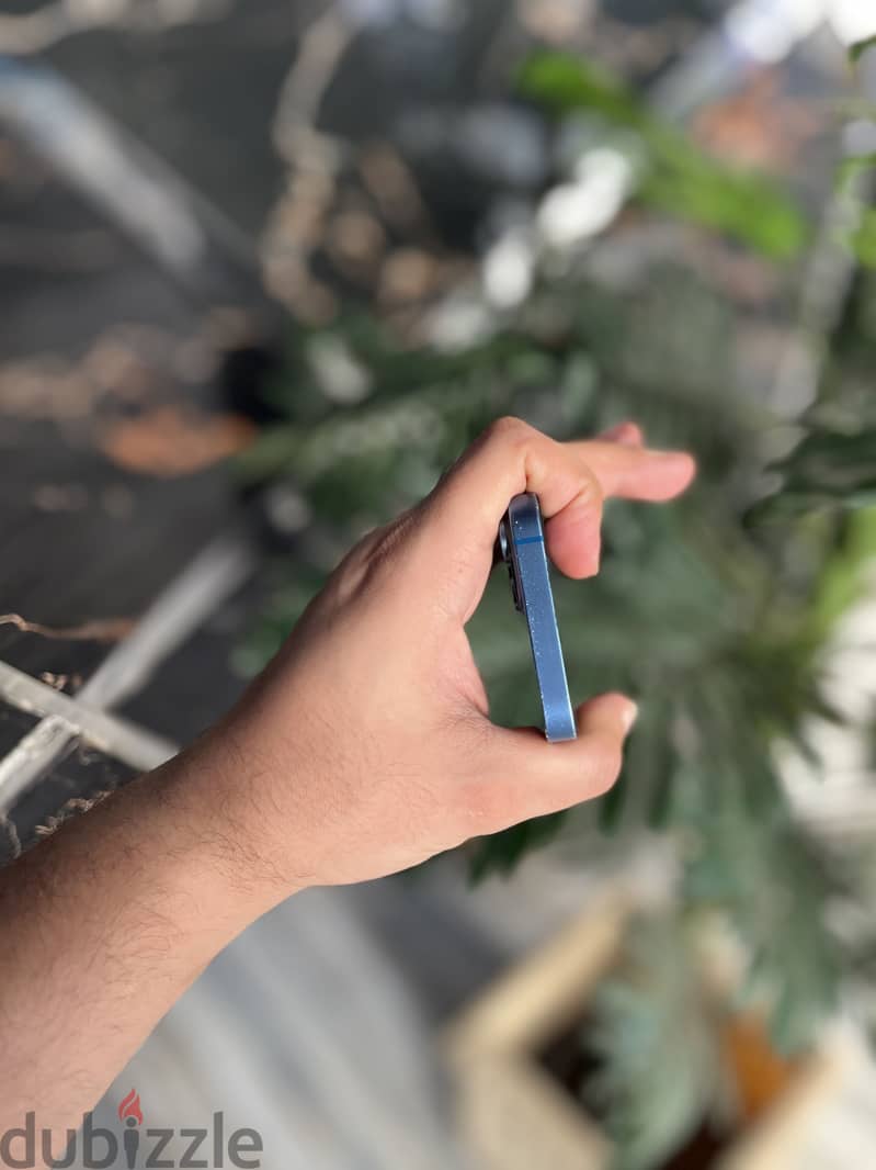 Apple - iPhone 13 mini 4