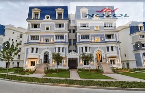 I-Villa Garden for Sale Ready To Move at Compound Mountain View Hyde Park -New Cairo | Direct Lake View