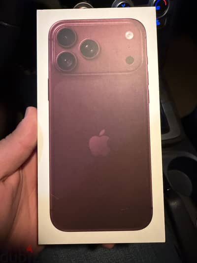 iPhone 18 Pro Max ضمان محلي معفي ضريبة