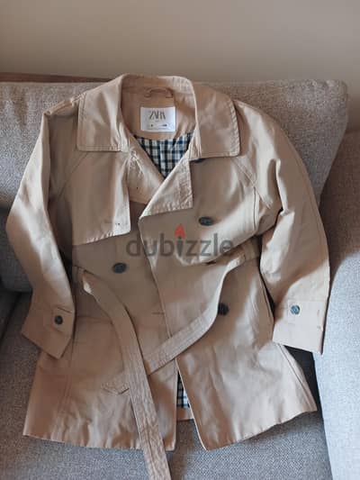 Zara trench coat size 8
