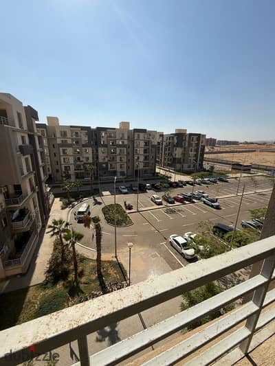 شقة للايجار جنة زايد ٢  بالقرب من هايبر وان