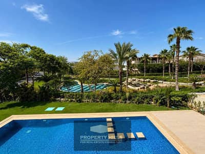 Receive immediately a panoramic villa of 660 meters, 3 floors with a private swimming pool in Al Shorouk City, next to Madinaty Golf Club
