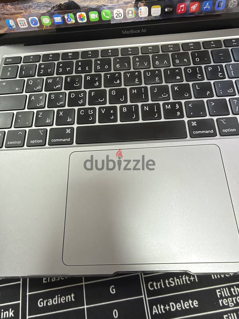 MacBook Air M1 6