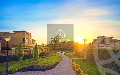 للإيجار في كمبوند Jeera – جيرة 4 غرف نوم، منهم ماستر  مطبخ وتكييفات   تدفئة مركزية – شاتر – إنتركم غاز وكهرباء وإنترنت وتليفون أرضي