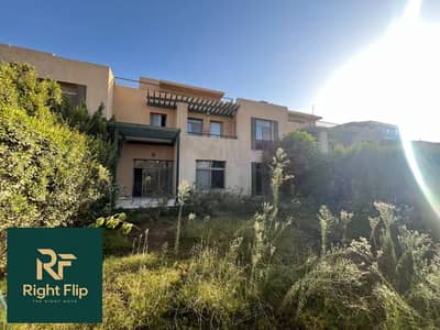 Townhouse 440m for sale prime location (Mark Mack) in Aljaria Compound – Sheikh Zayed – Sodic