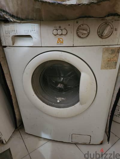 غسالة Zanussi