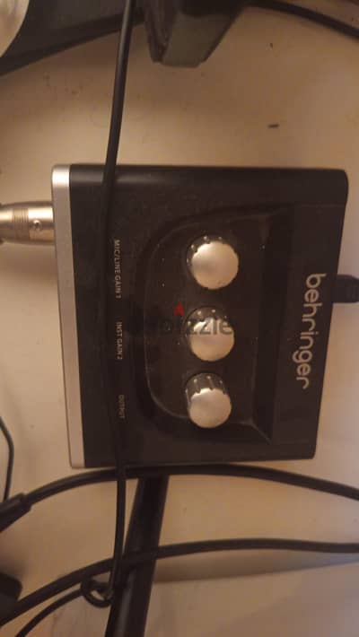 كارت صورت بيهرجر u-phoria um2 + مايك بيهرجنر c1+ستناند