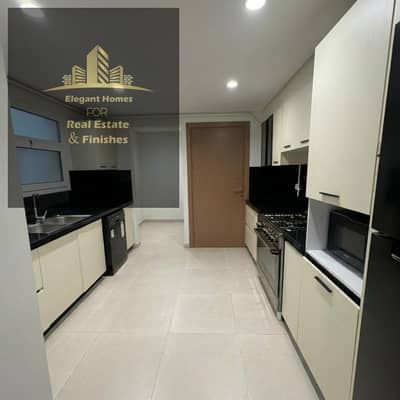for rent 4 bedrooms unit with nanny room in boulevard