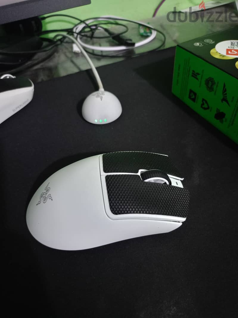 Razer deathadder v4 pro 2