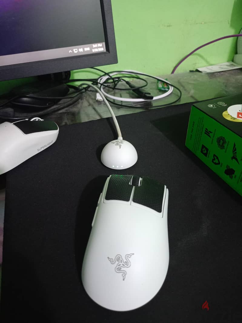 Razer deathadder v4 pro 4