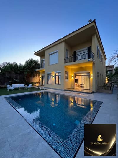 Golf-Front Serviced Villa | 5 Master Bedrooms