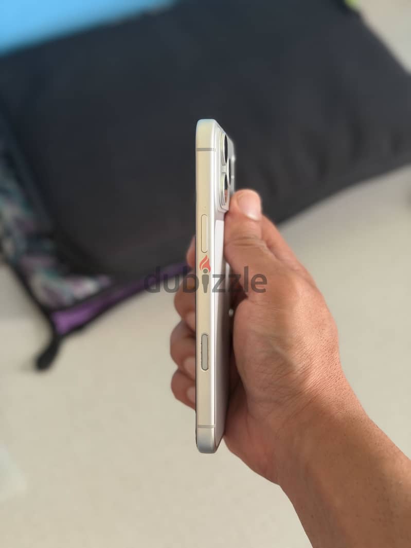 iPhone 17 Pro Max – 256GB | Silver  4