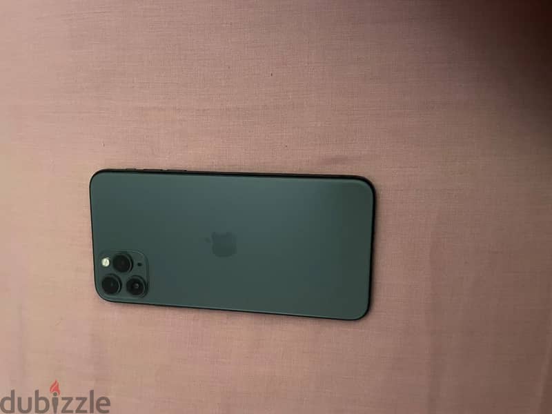 Apple - iPhone 11 Pro Max 2