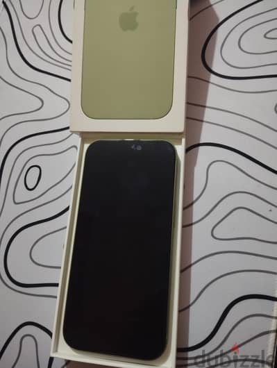 Apple - iPhone 17