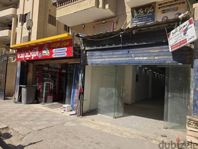 محل/معرض بمساحة ممتازه للبيع في حدائق الأهرام
