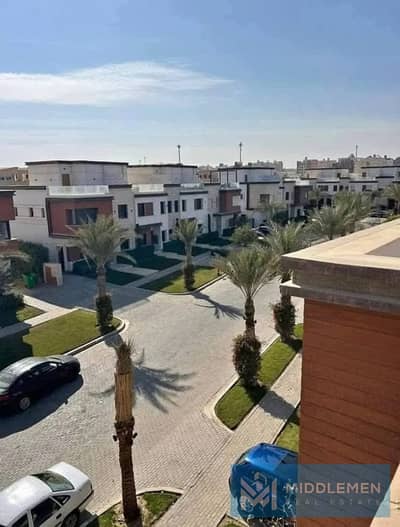 تاون هاوس 176 متر 4 غرف جاهزه للانتقال في  azzar 2 new cairo