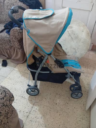 عربيه اطفال بحاله جيده جدا