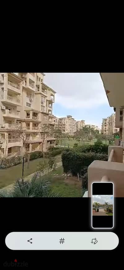 شقة للبيع في مدينتي B3 – مساحة 270م² – أول سكن   فرصة مميزة لامتلاك شقة بمساحة كبيرة في مدينتي B3، بتقسيم عملي يناسب الأسرة عن الراحة والخصوصية